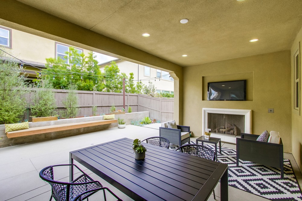 Virtual tour photo 41 of 51 for 15896 Bass Ln