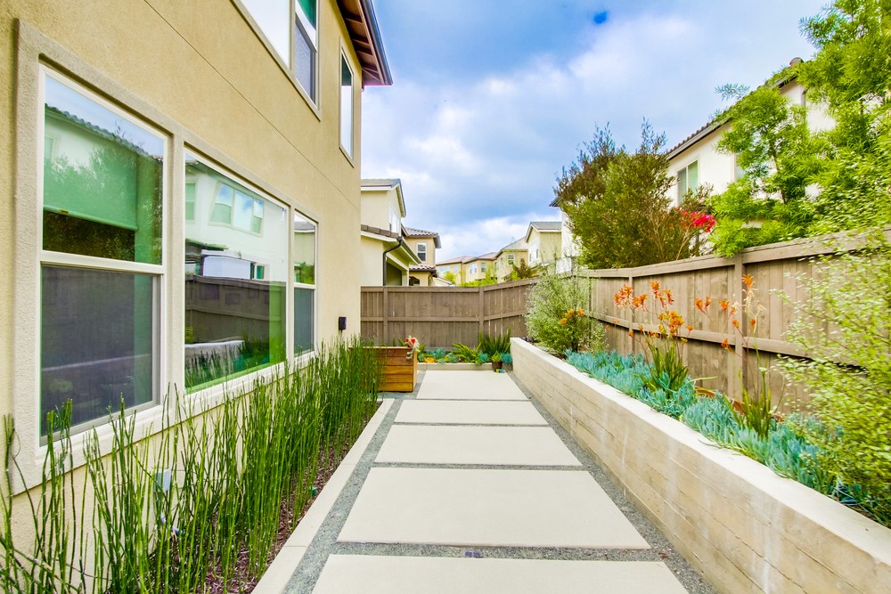 Virtual tour photo 46 of 51 for 15896 Bass Ln