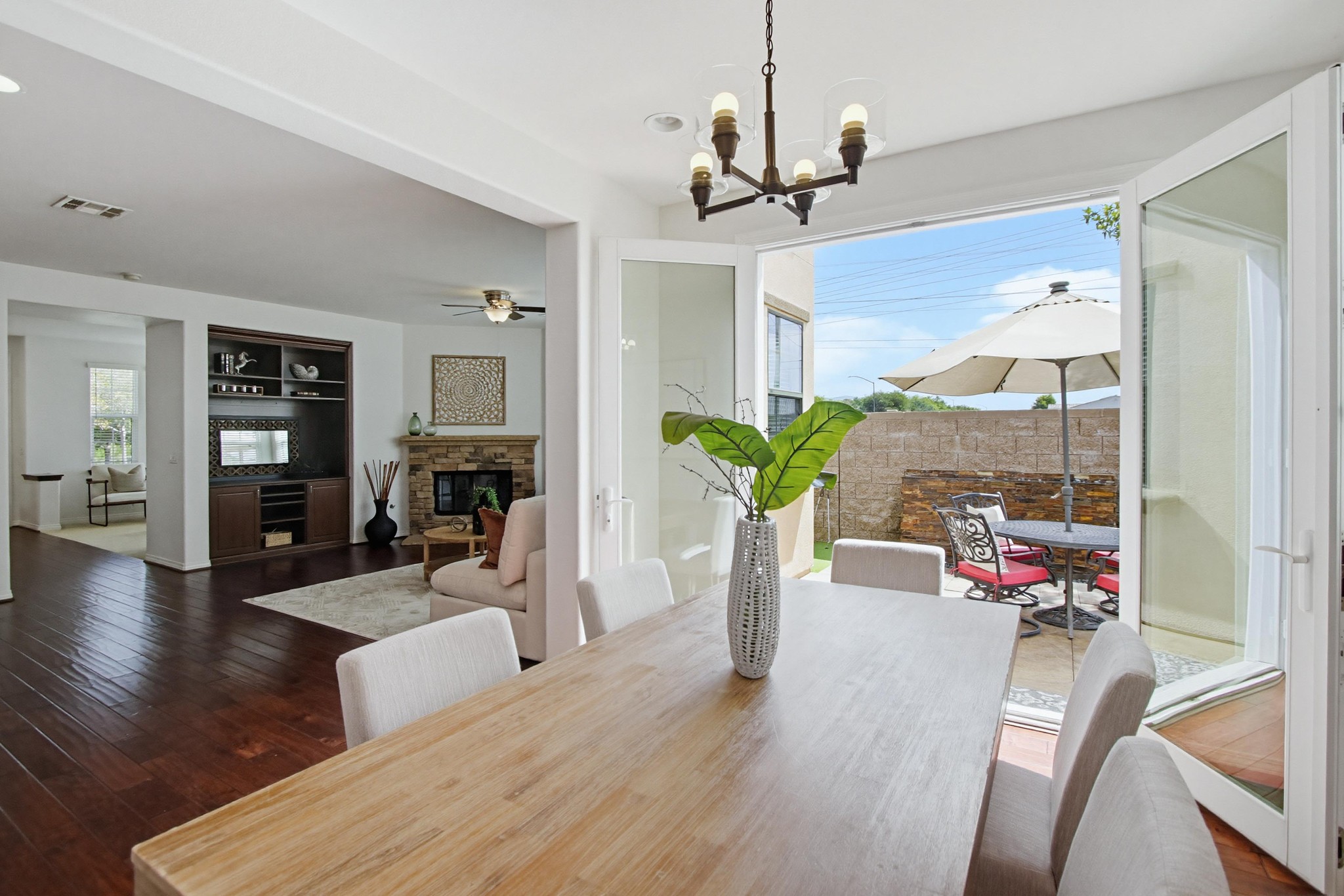 Virtual tour photo 23 of 73 for 15897 Paseo Del Sur