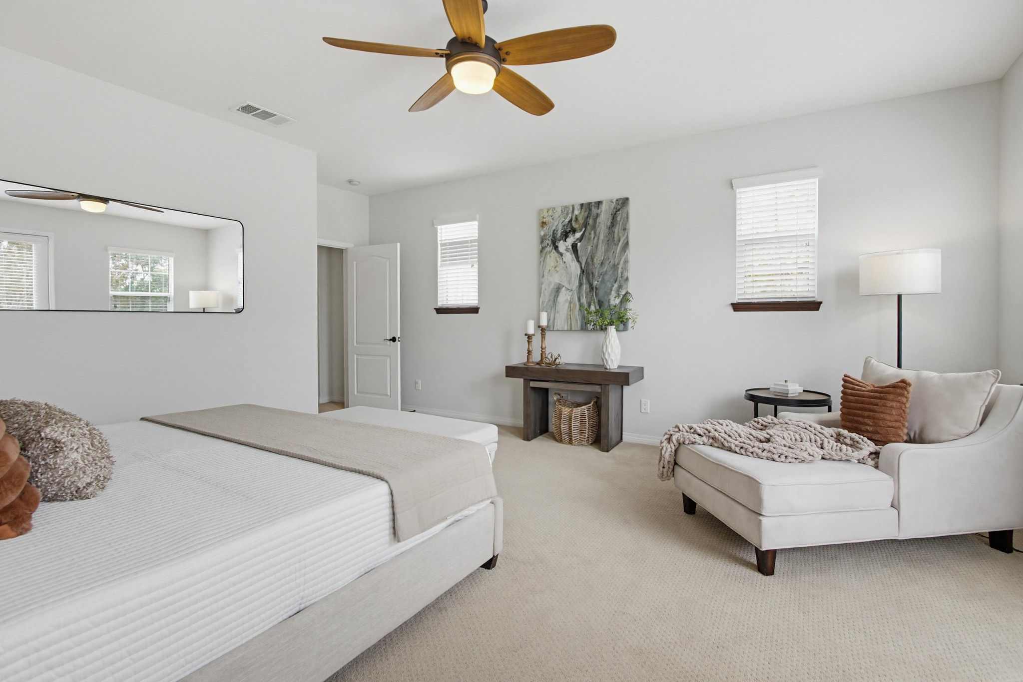Virtual tour photo 49 of 73 for 15897 Paseo Del Sur