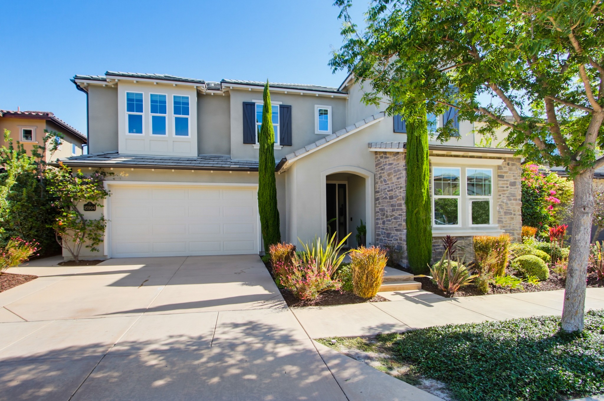 Virtual tour photo 5 of 76 for 15904 Wilkes Ln
