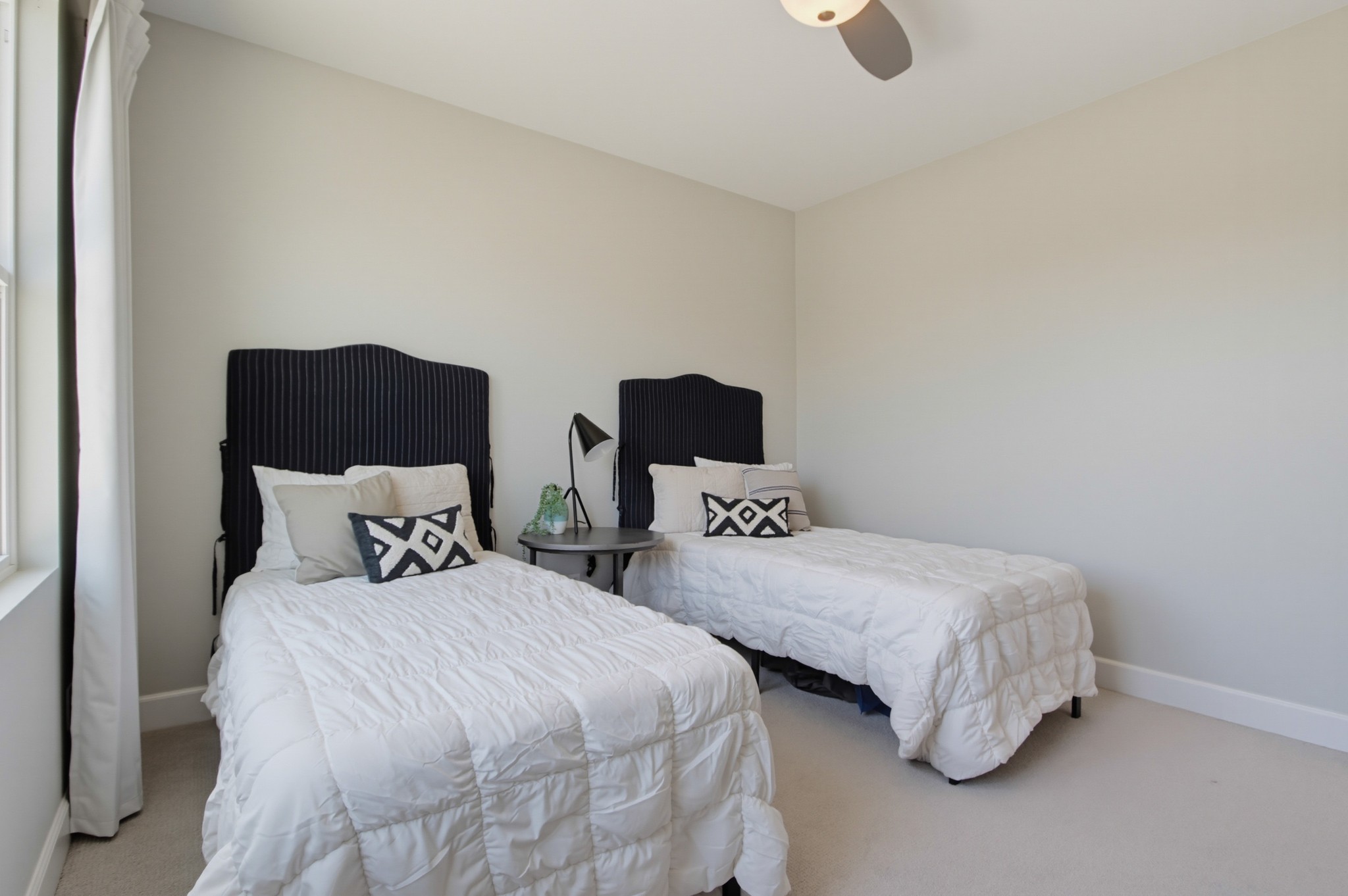 Virtual tour photo 48 of 76 for 15904 Wilkes Ln