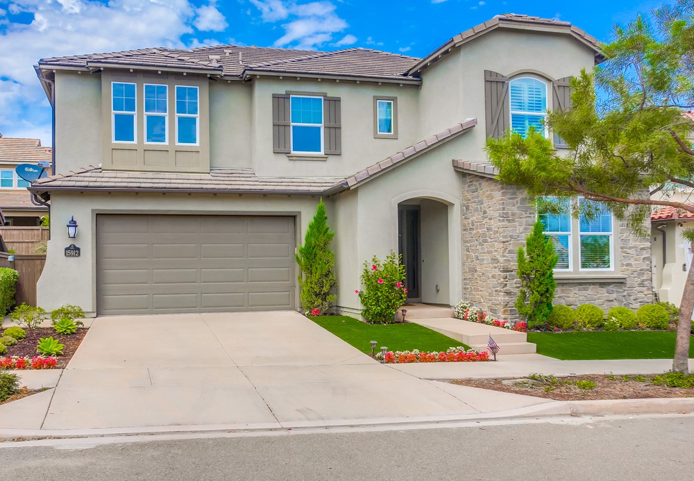 Virtual tour photo 3 of 66 for 15912 Wakefield Ln