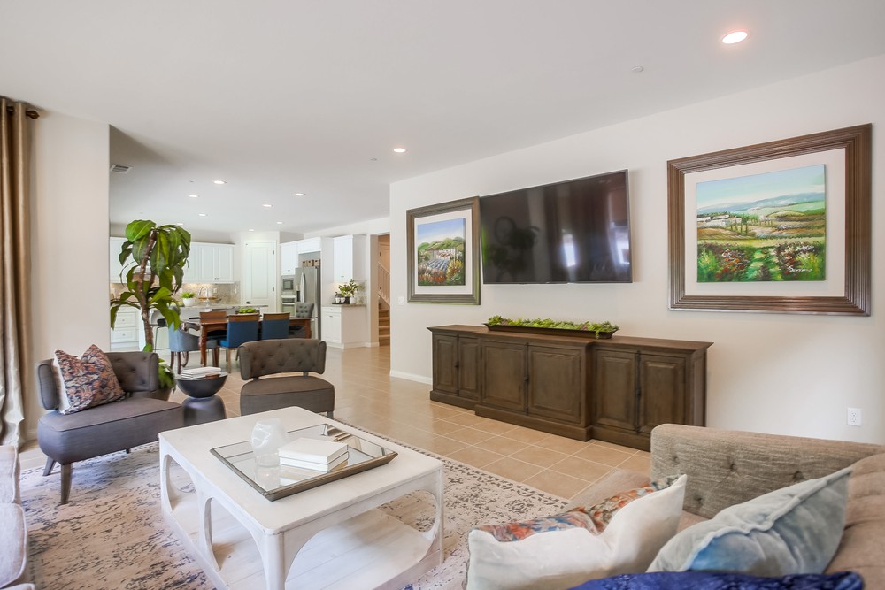 Virtual tour photo 13 of 66 for 15912 Wakefield Ln