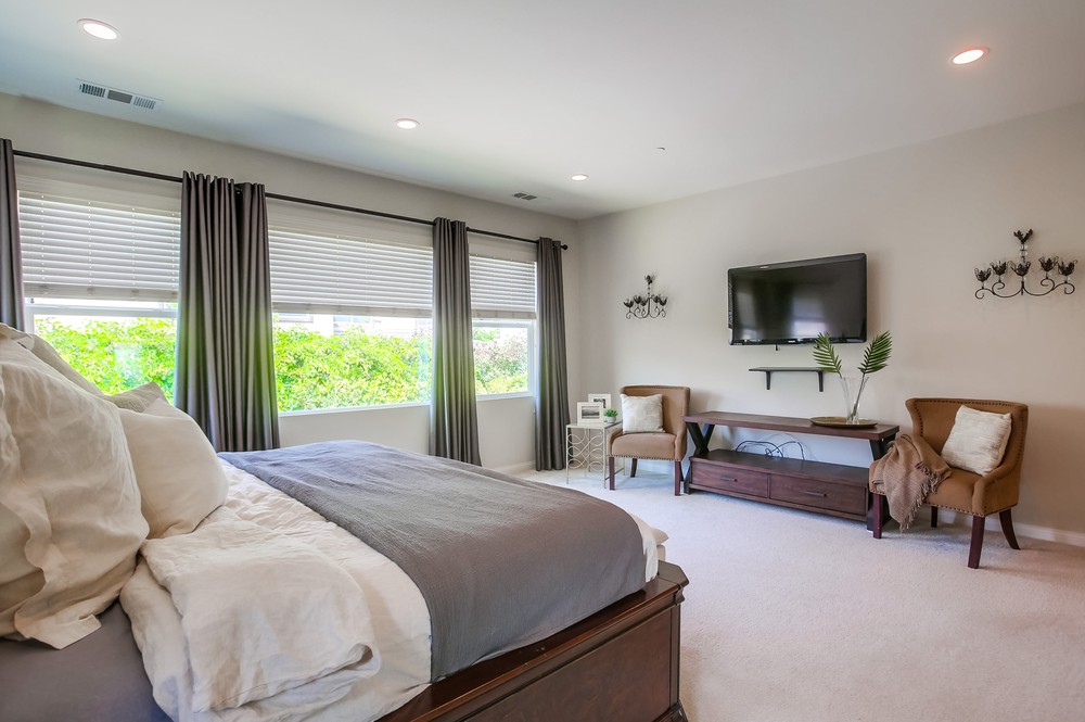 Virtual tour photo 34 of 66 for 15912 Wakefield Ln