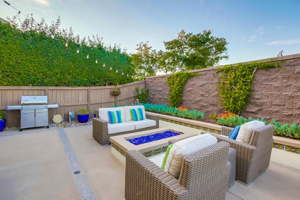 Virtual tour photo 56 of 57 for 15916 Atkins Pl