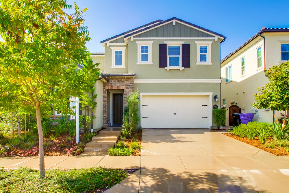Virtual tour photo 4 of 64 for 15919 Hopper Ln