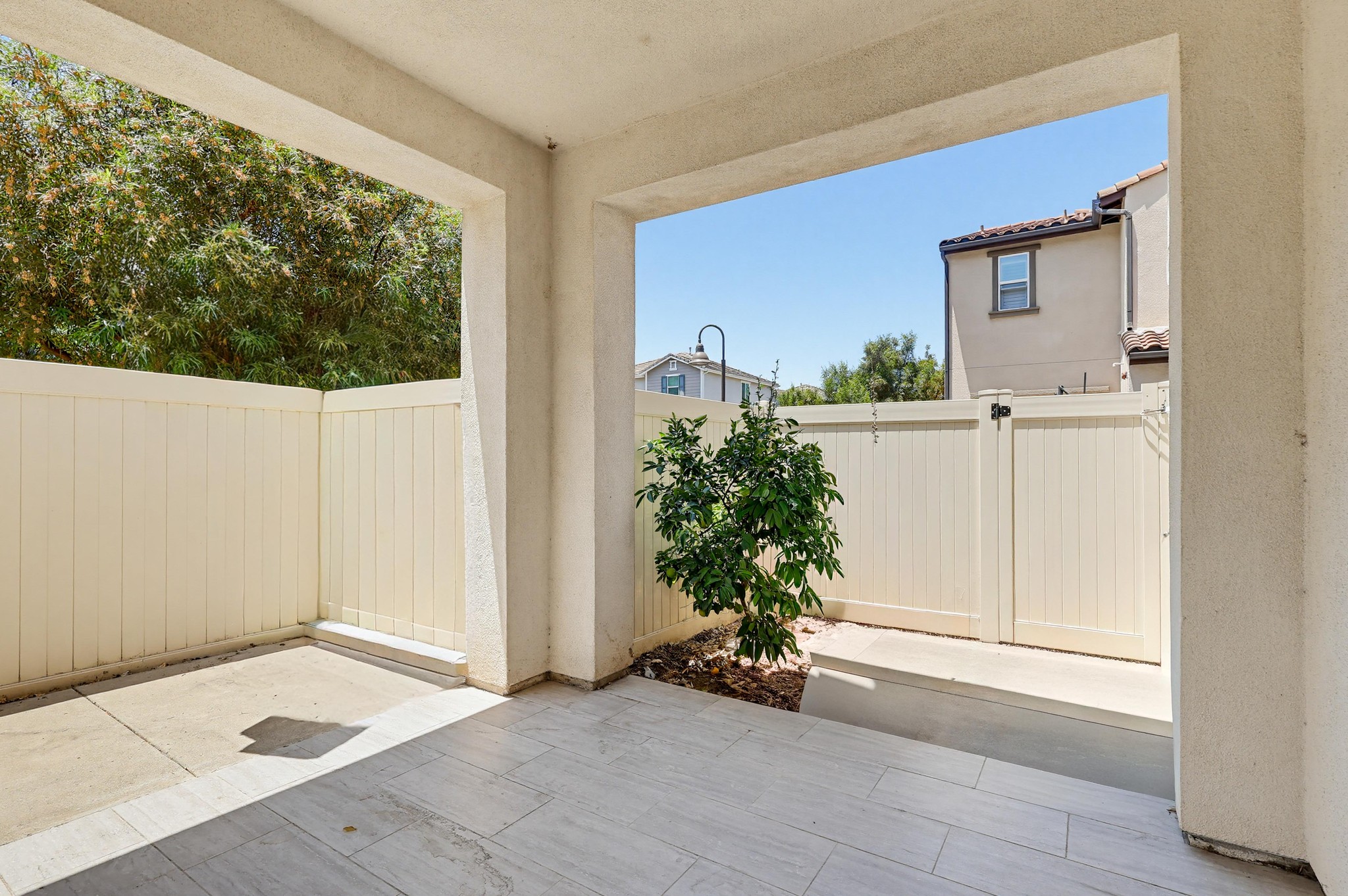 Virtual tour photo 36 of 81 for 15919 Mentz Ct