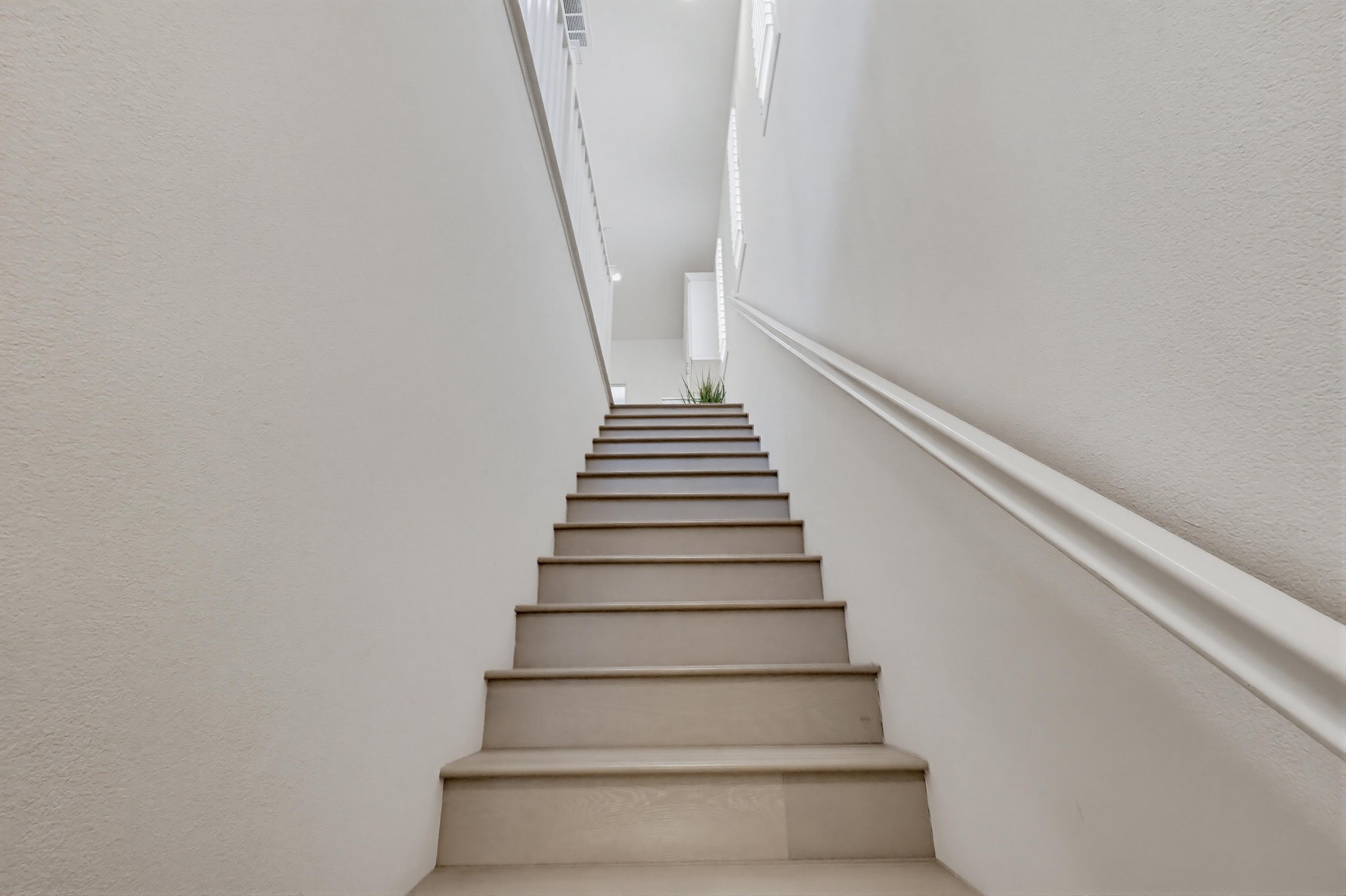 Virtual tour photo 41 of 81 for 15919 Mentz Ct