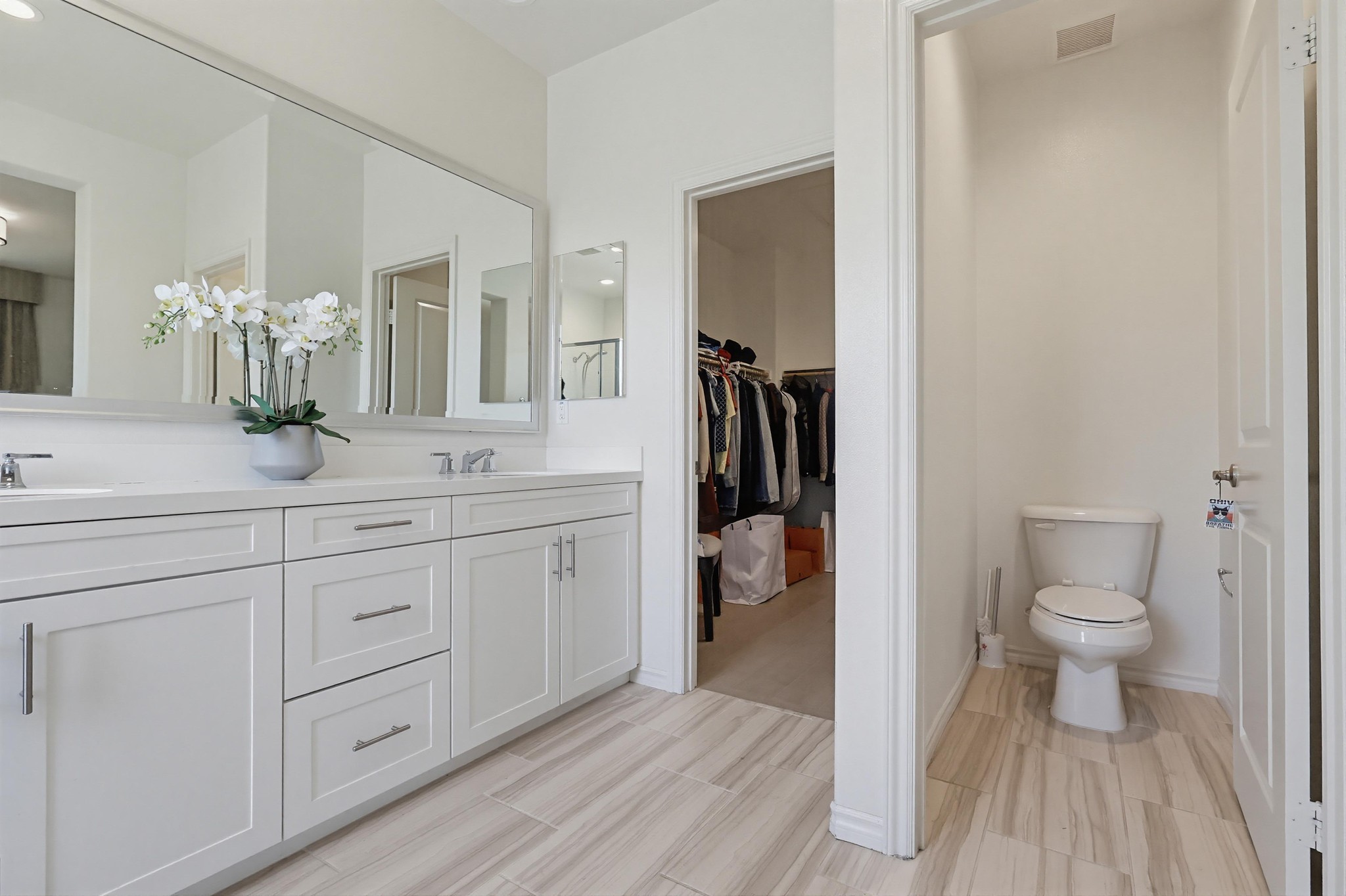Virtual tour photo 66 of 81 for 15919 Mentz Ct