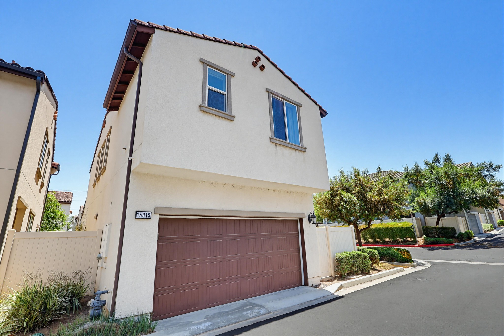 Virtual tour photo 71 of 81 for 15919 Mentz Ct