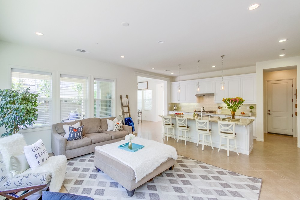 Virtual tour photo 11 of 56 for 15928 Kennicott Ln
