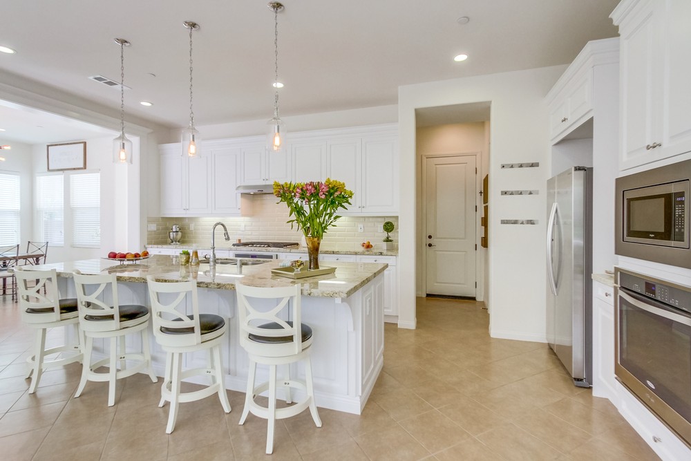 Virtual tour photo 14 of 56 for 15928 Kennicott Ln