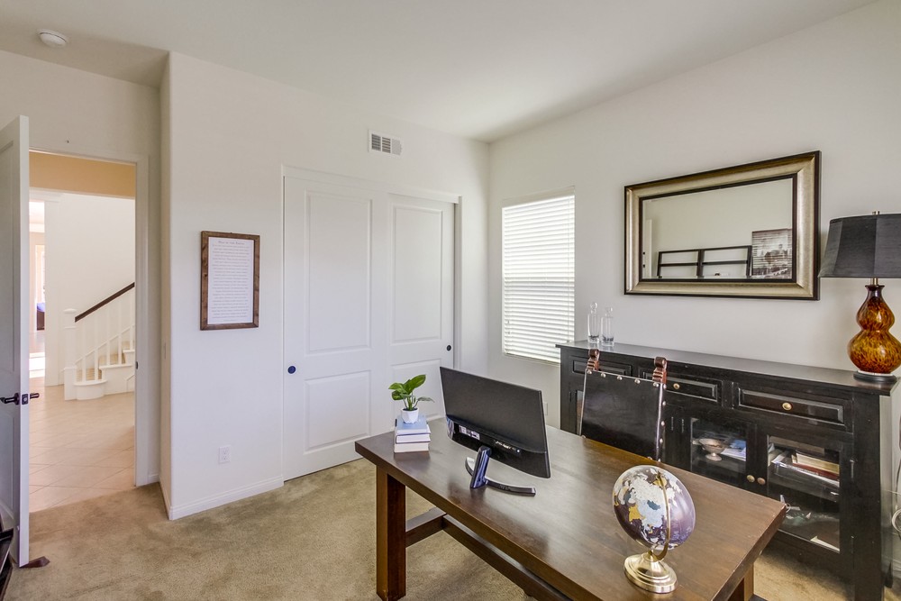 Virtual tour photo 22 of 56 for 15928 Kennicott Ln