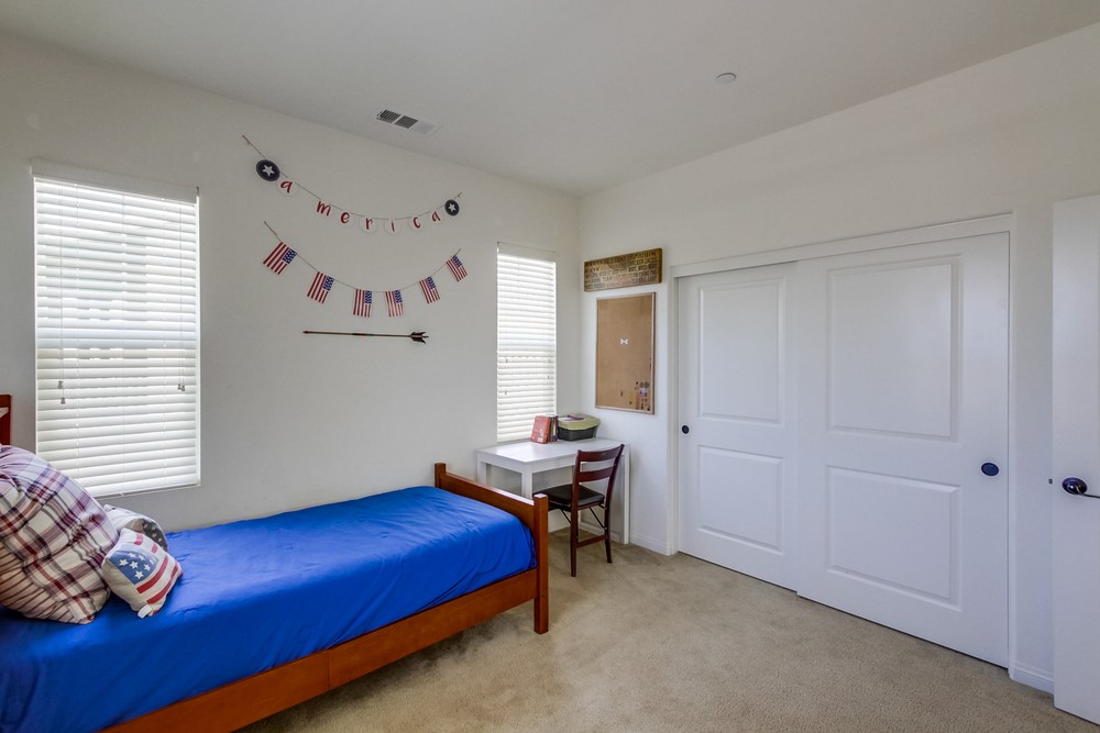 Virtual tour photo 40 of 56 for 15928 Kennicott Ln