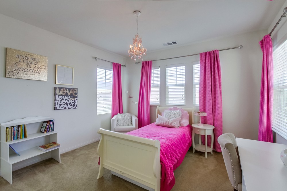 Virtual tour photo 42 of 56 for 15928 Kennicott Ln