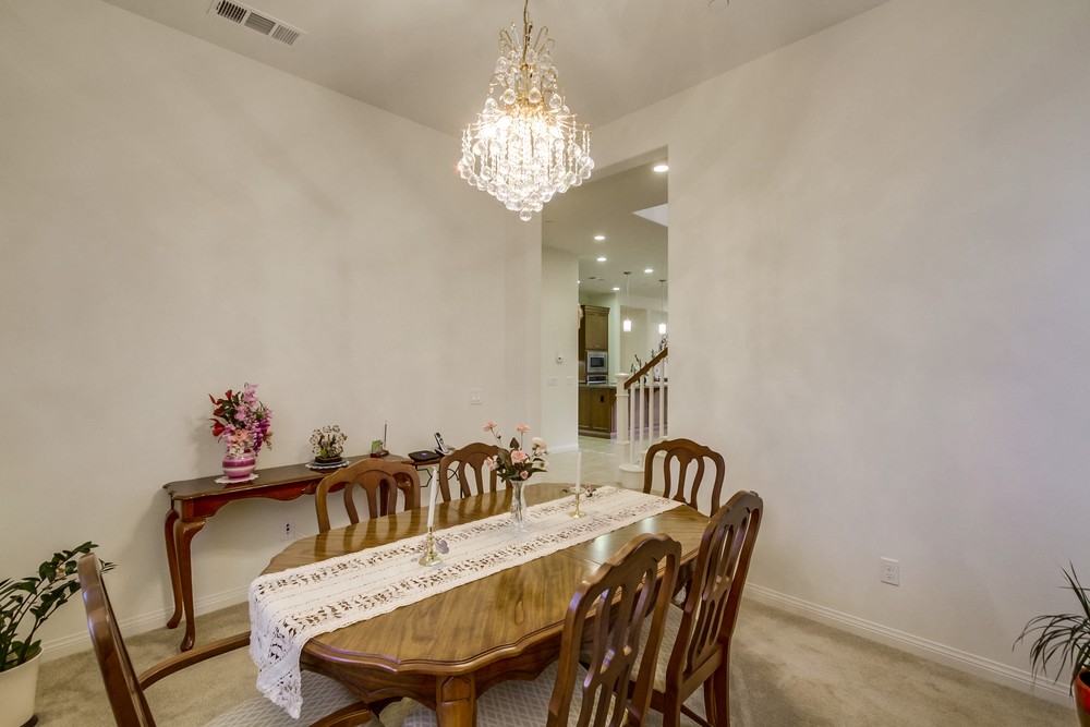 Virtual tour photo 15 of 66 for 15940 Kennicott Ln