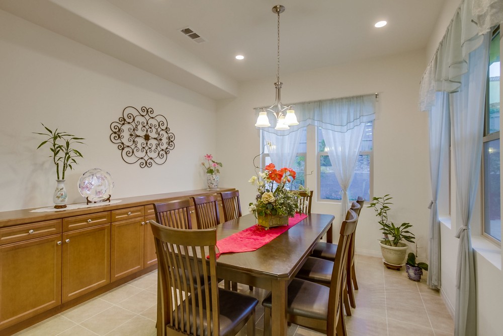 Virtual tour photo 19 of 66 for 15940 Kennicott Ln