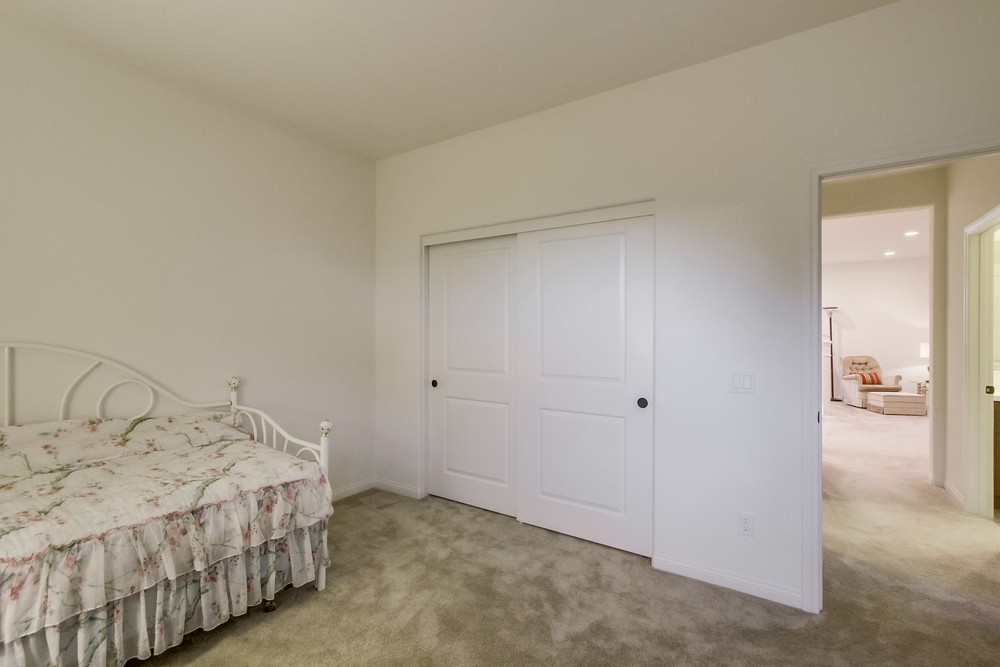 Virtual tour photo 42 of 66 for 15940 Kennicott Ln