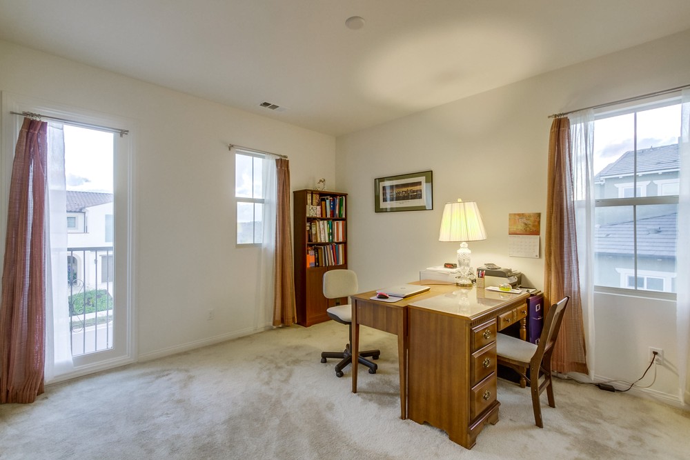 Virtual tour photo 43 of 66 for 15940 Kennicott Ln