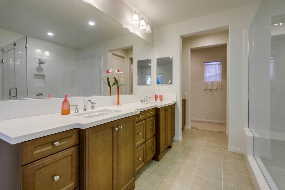 Virtual tour photo 46 of 66 for 15940 Kennicott Ln