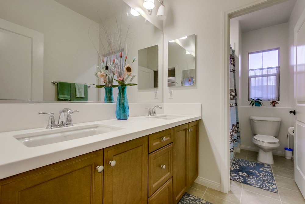 Virtual tour photo 47 of 66 for 15940 Kennicott Ln