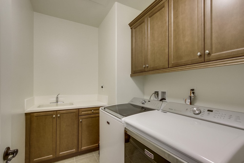 Virtual tour photo 48 of 66 for 15940 Kennicott Ln