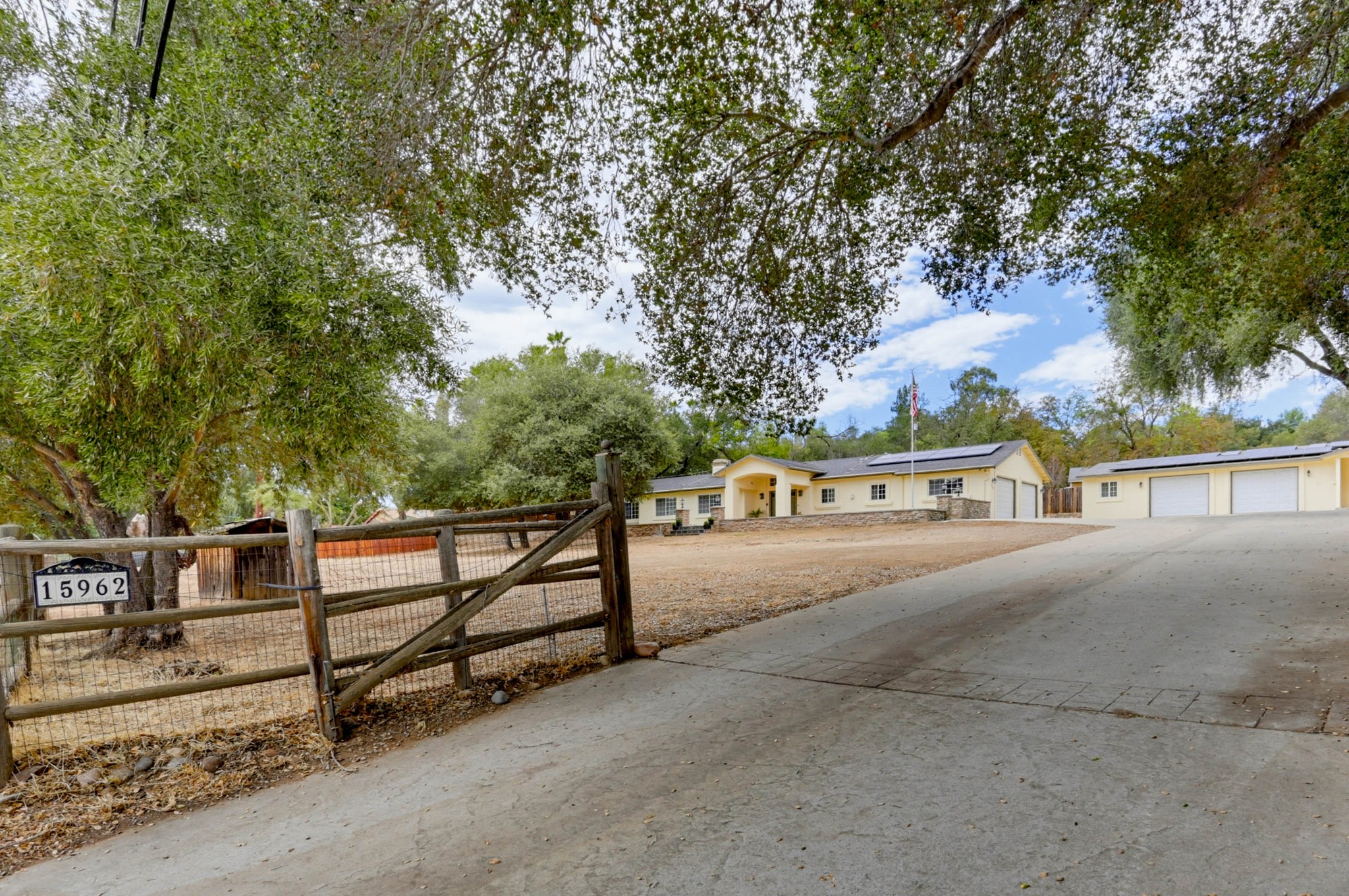 Virtual tour photo 1 of 44 for 15962 Mussey Grade Rd
