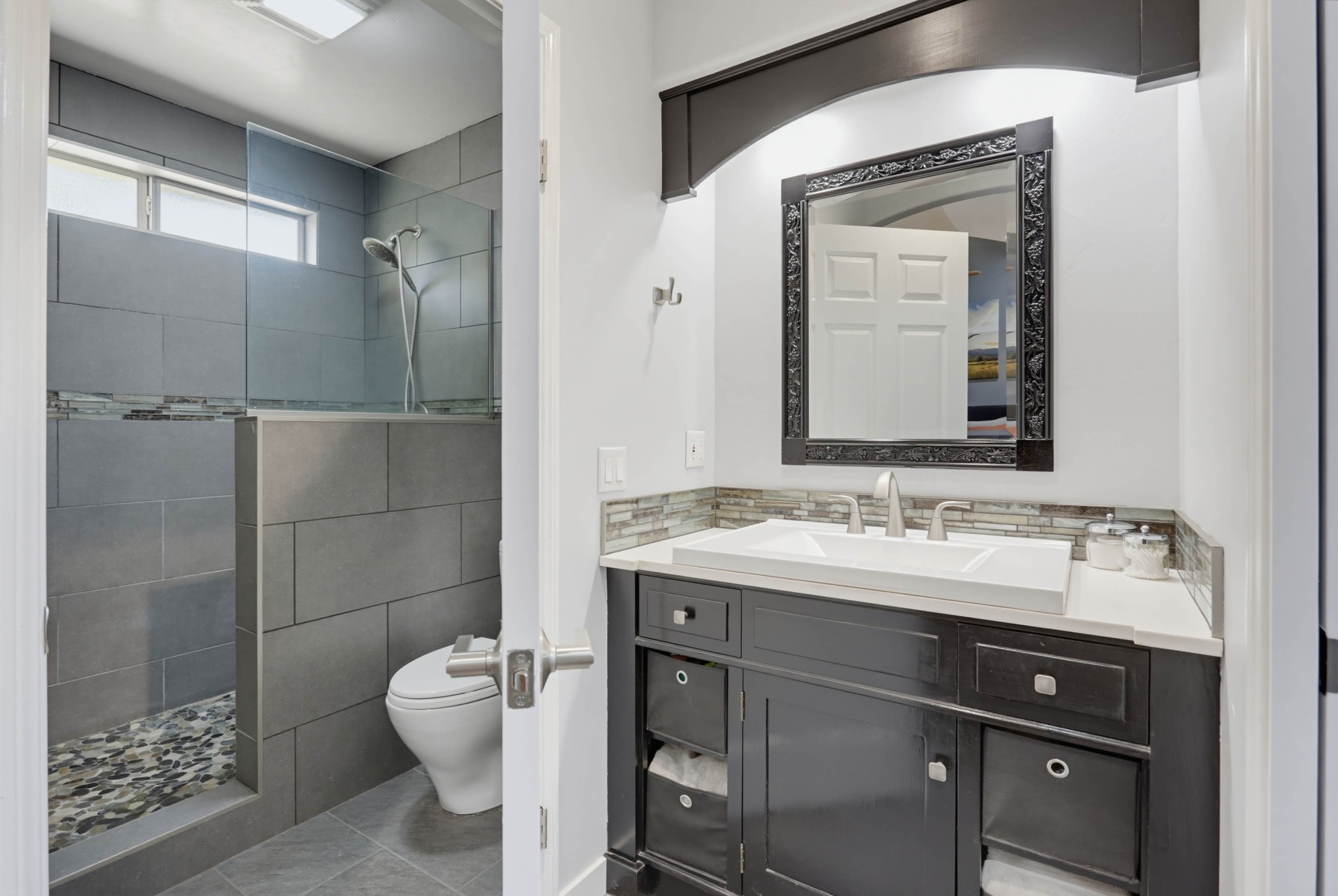 Virtual tour photo 26 of 44 for 15962 Mussey Grade Rd
