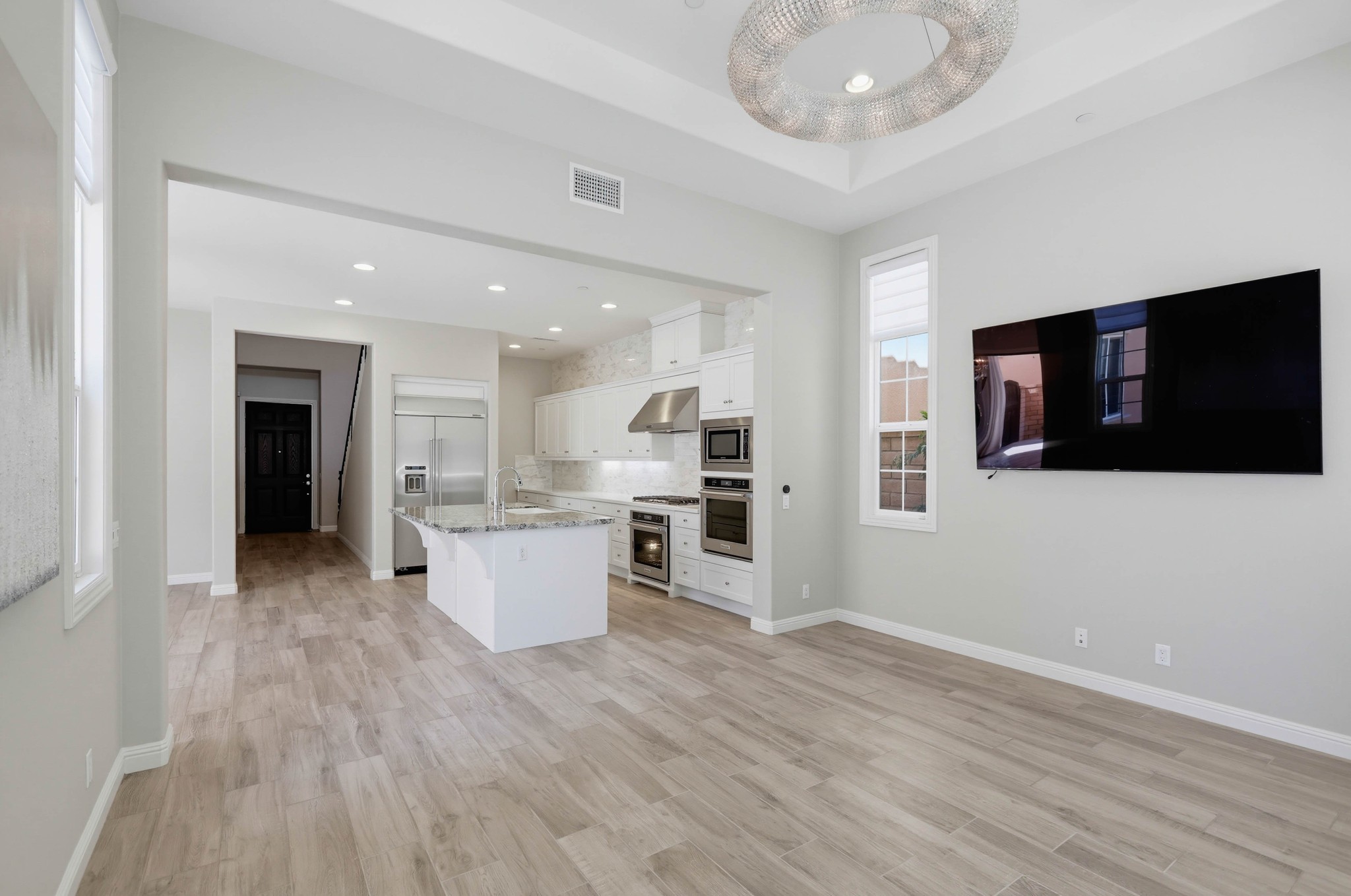 Virtual tour photo 16 of 105 for 16 Lark