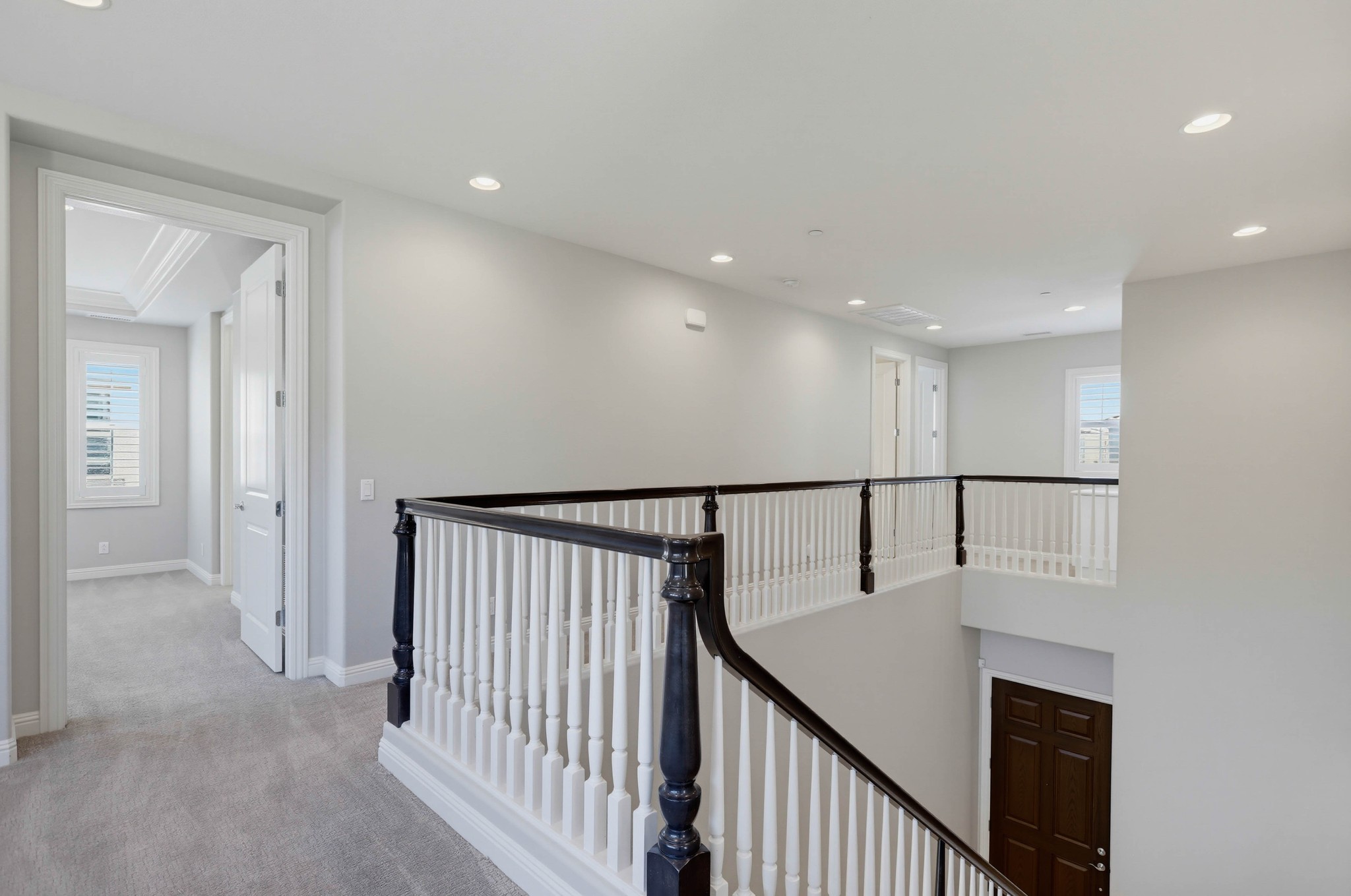 Virtual tour photo 36 of 105 for 16 Lark