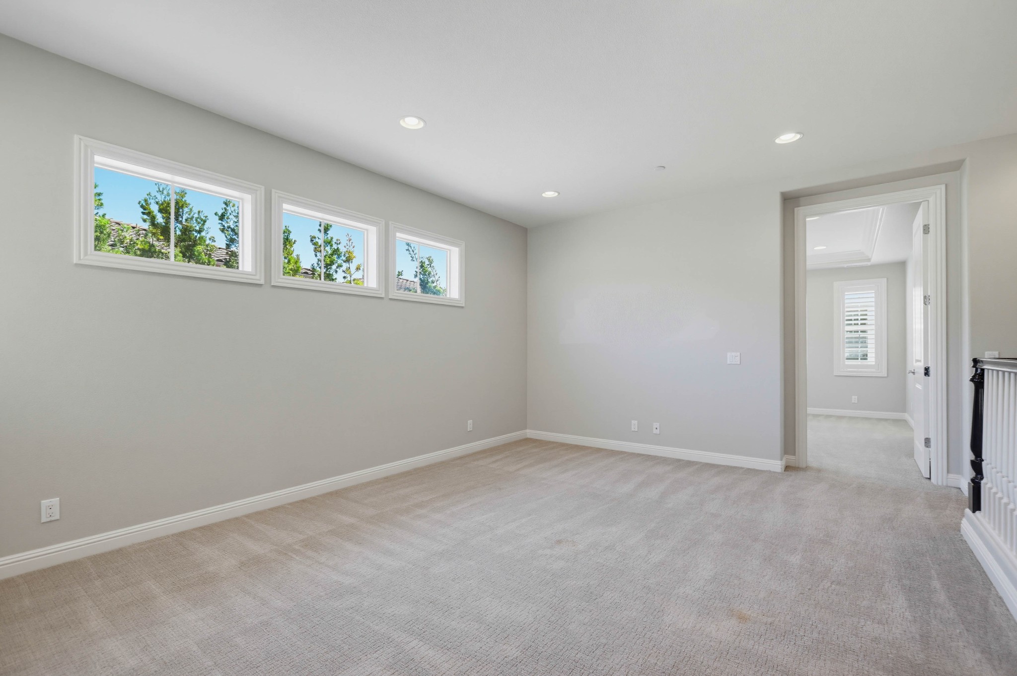 Virtual tour photo 38 of 105 for 16 Lark