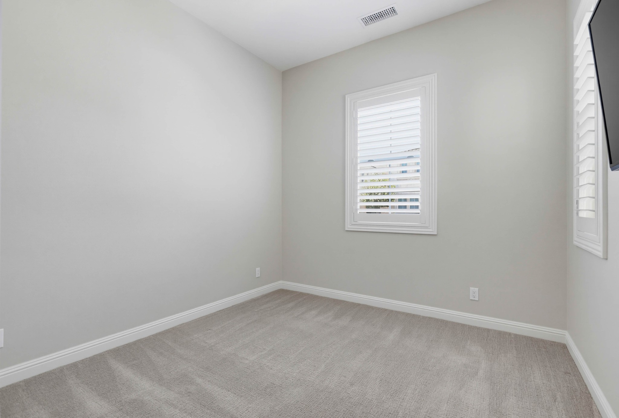 Virtual tour photo 65 of 105 for 16 Lark