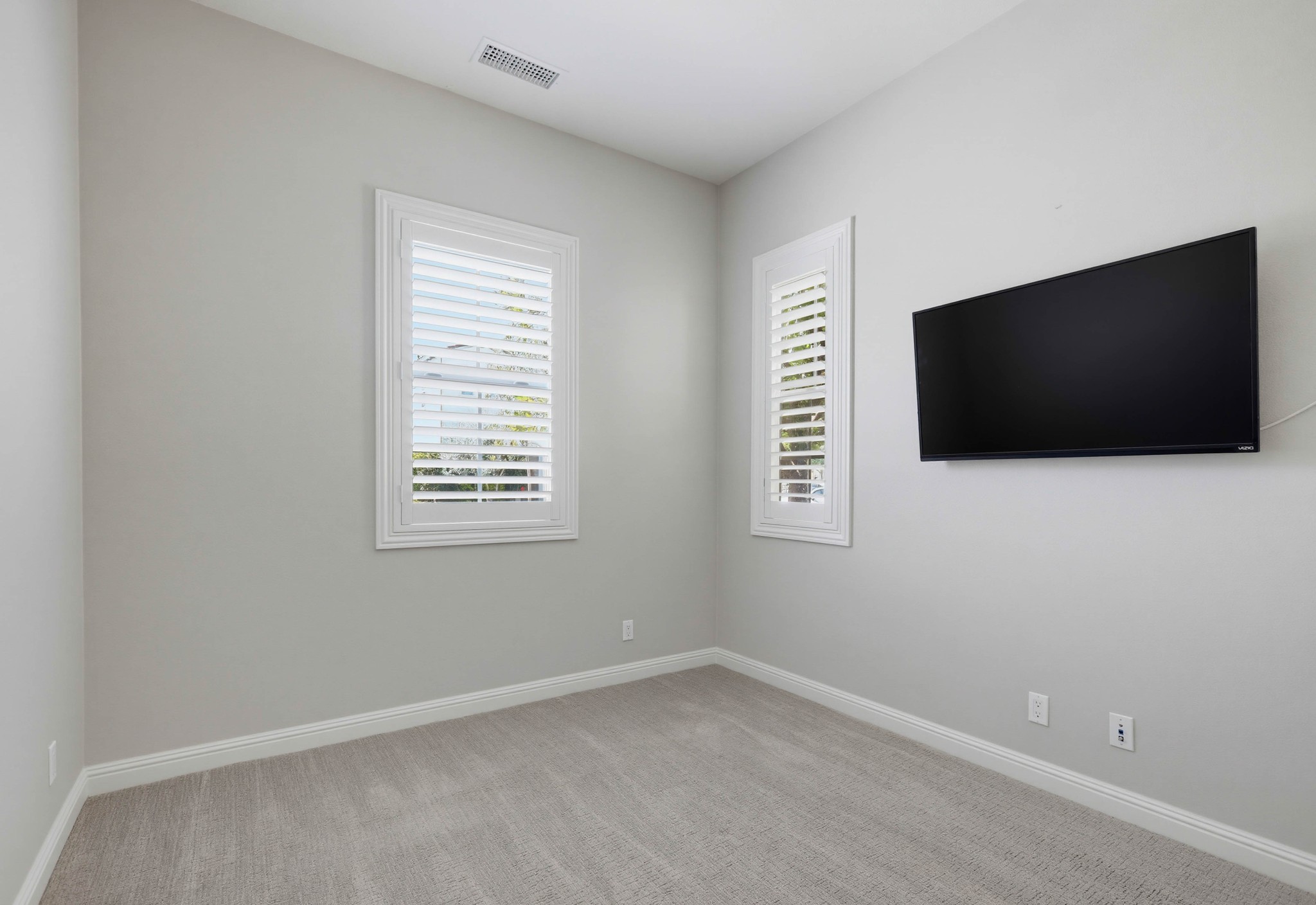 Virtual tour photo 66 of 105 for 16 Lark