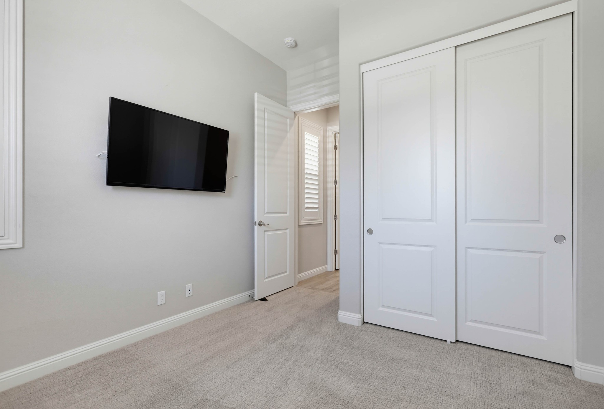Virtual tour photo 67 of 105 for 16 Lark