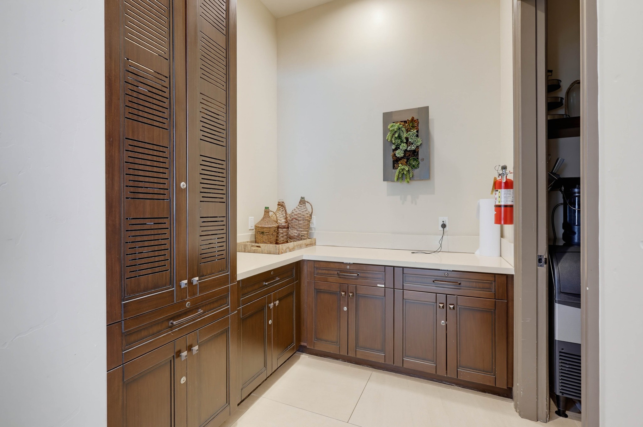 Virtual tour photo 82 of 105 for 16 Lark