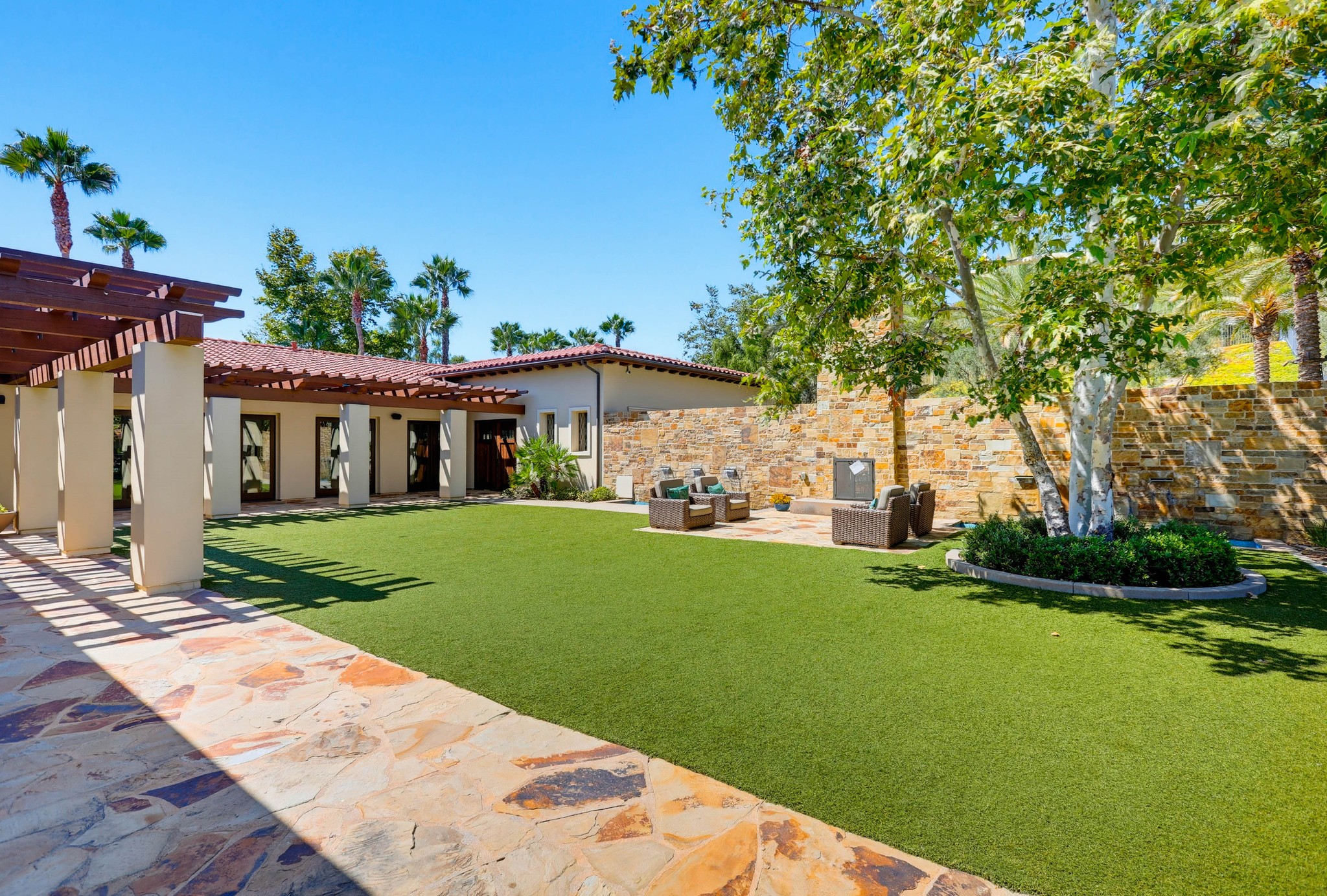 Virtual tour photo 89 of 105 for 16 Lark
