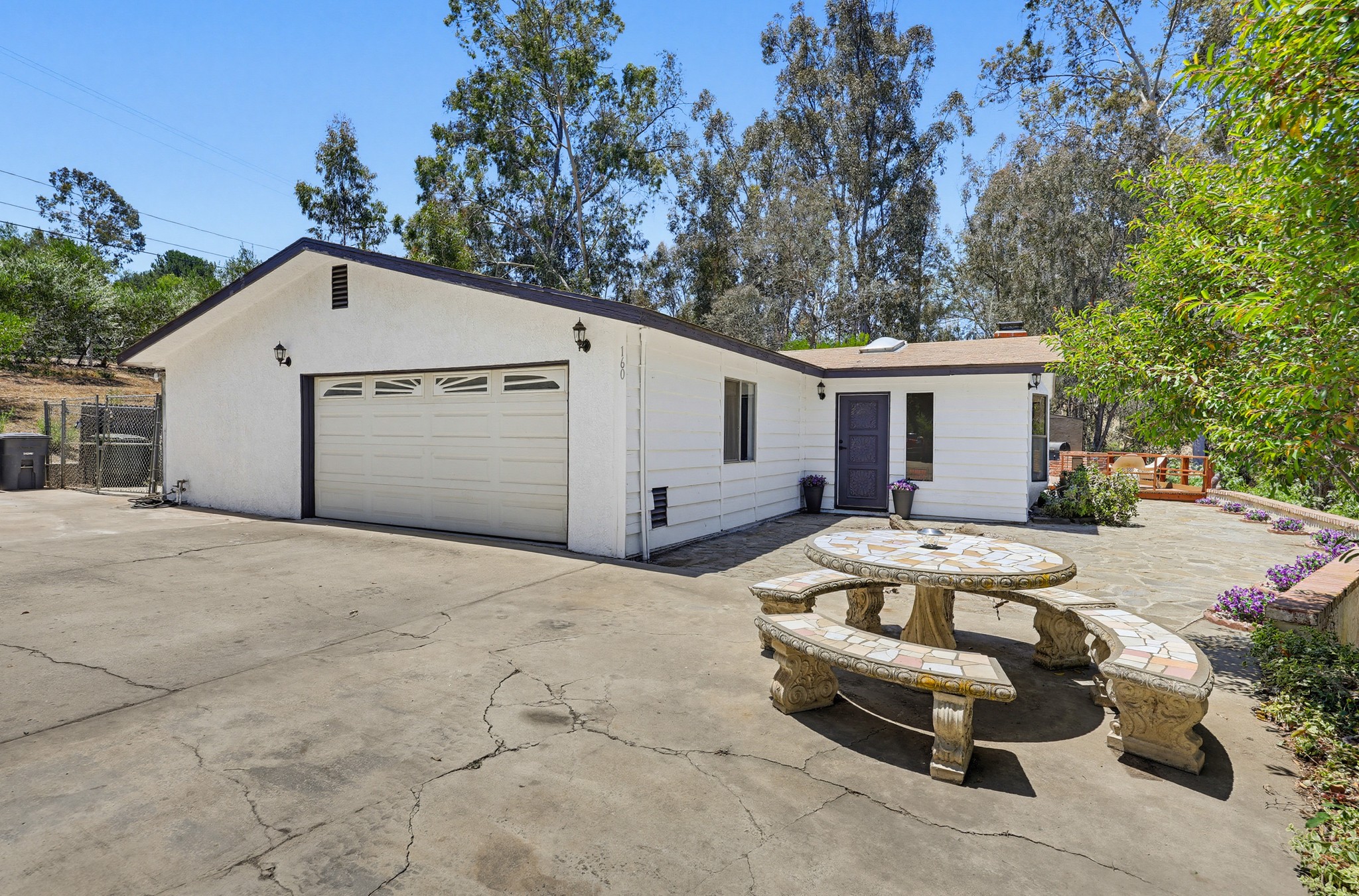 Virtual tour photo 12 of 90 for 160 Scottford Dr