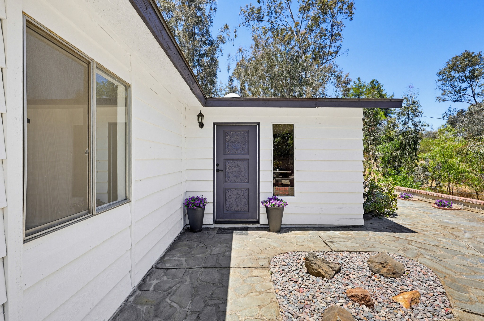 Virtual tour photo 14 of 90 for 160 Scottford Dr
