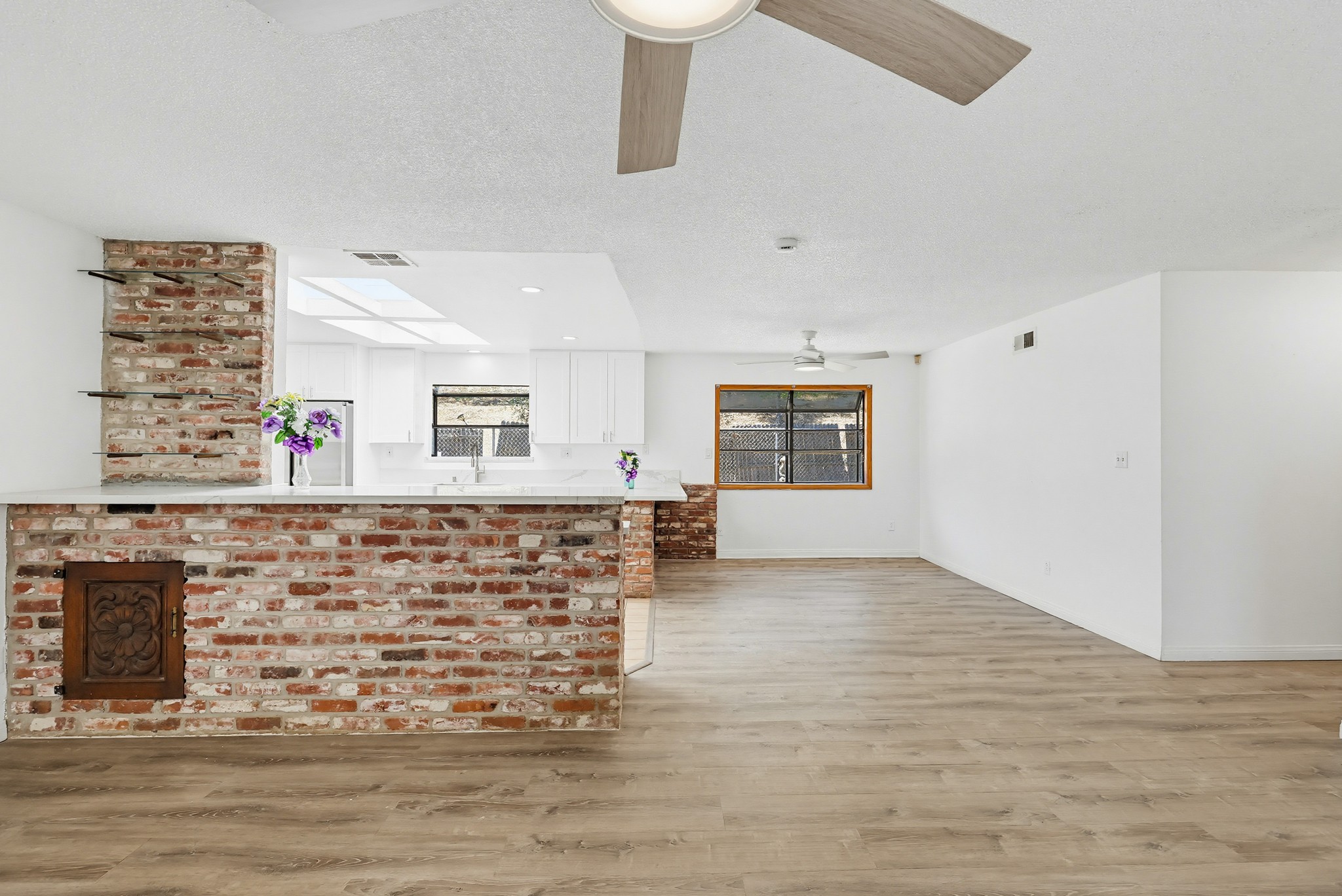 Virtual tour photo 23 of 90 for 160 Scottford Dr