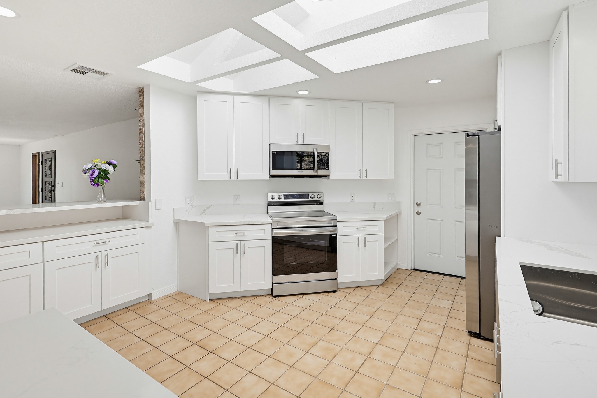 Virtual tour photo 28 of 90 for 160 Scottford Dr