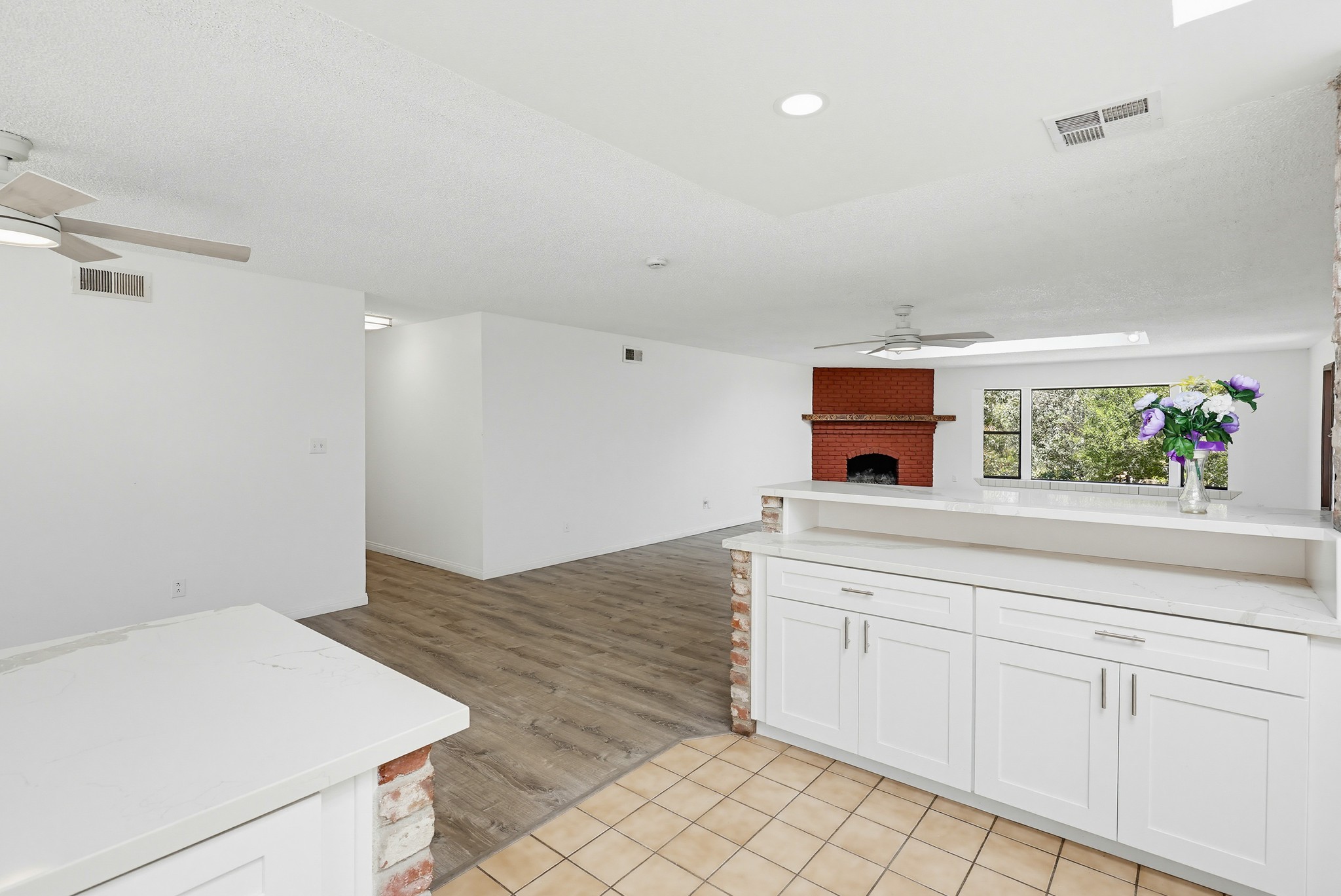 Virtual tour photo 31 of 90 for 160 Scottford Dr