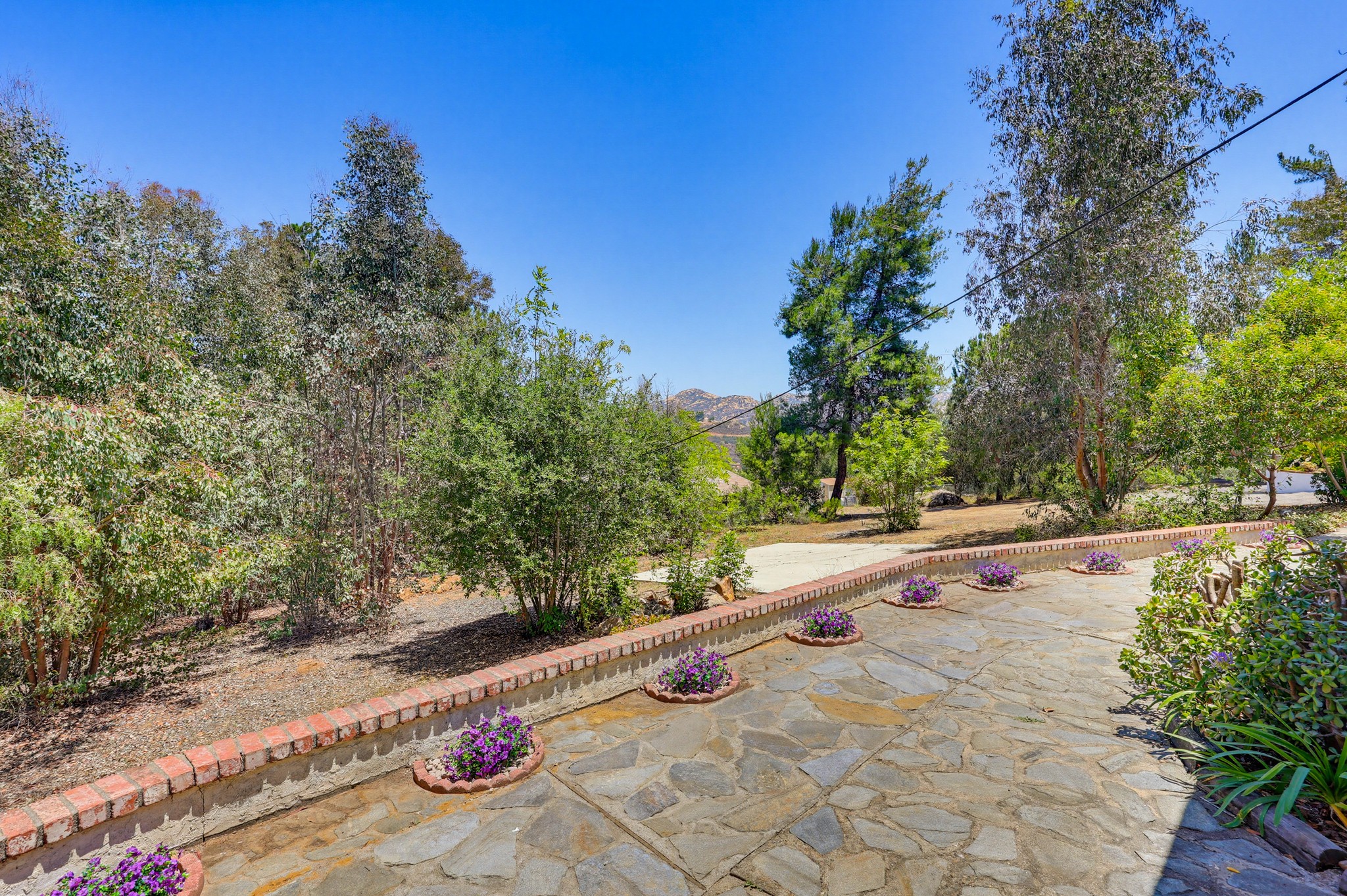 Virtual tour photo 46 of 90 for 160 Scottford Dr