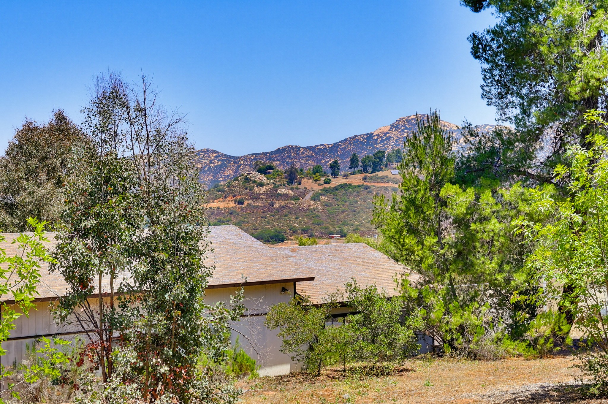 Virtual tour photo 49 of 90 for 160 Scottford Dr