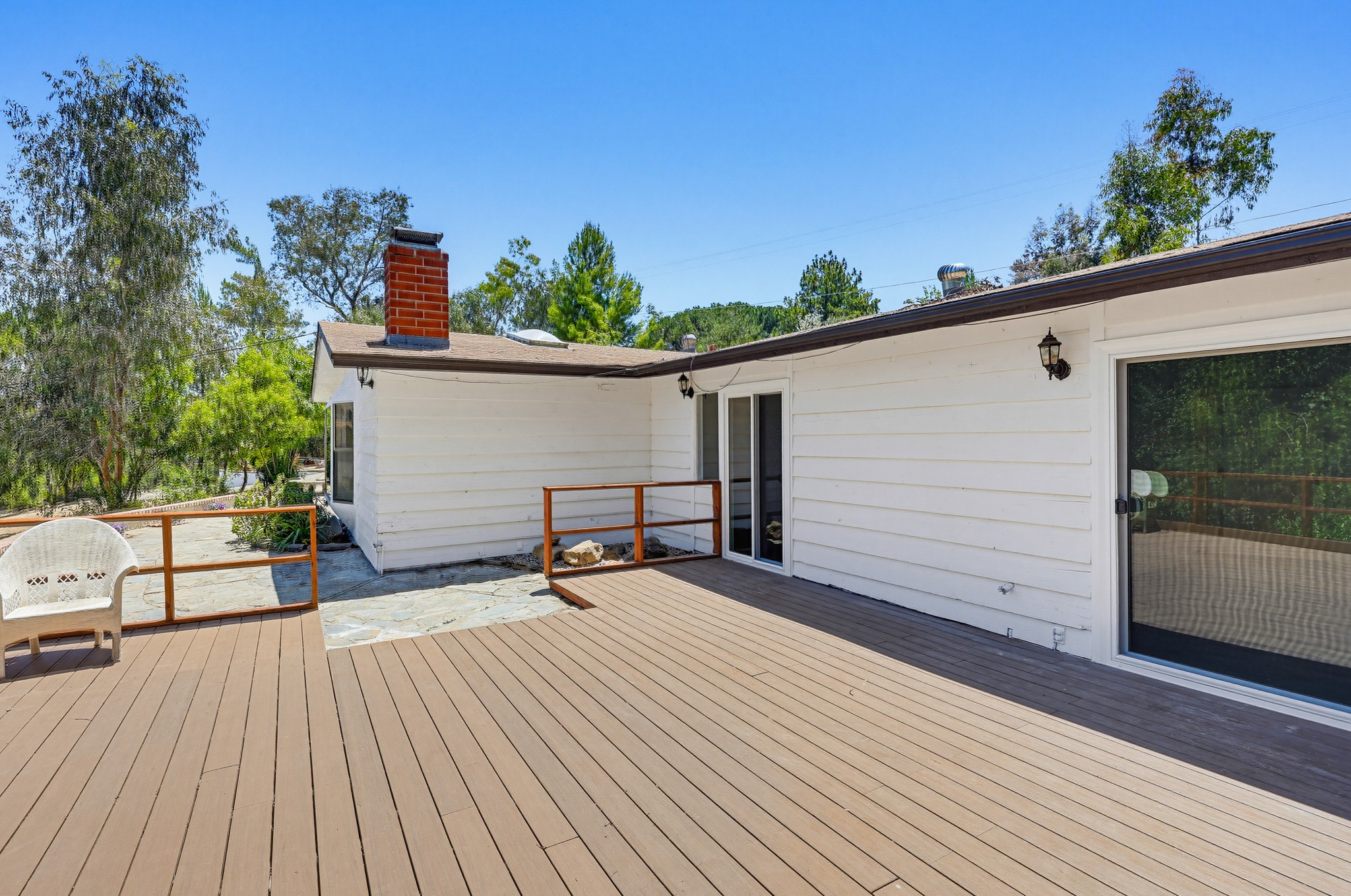 Virtual tour photo 52 of 90 for 160 Scottford Dr