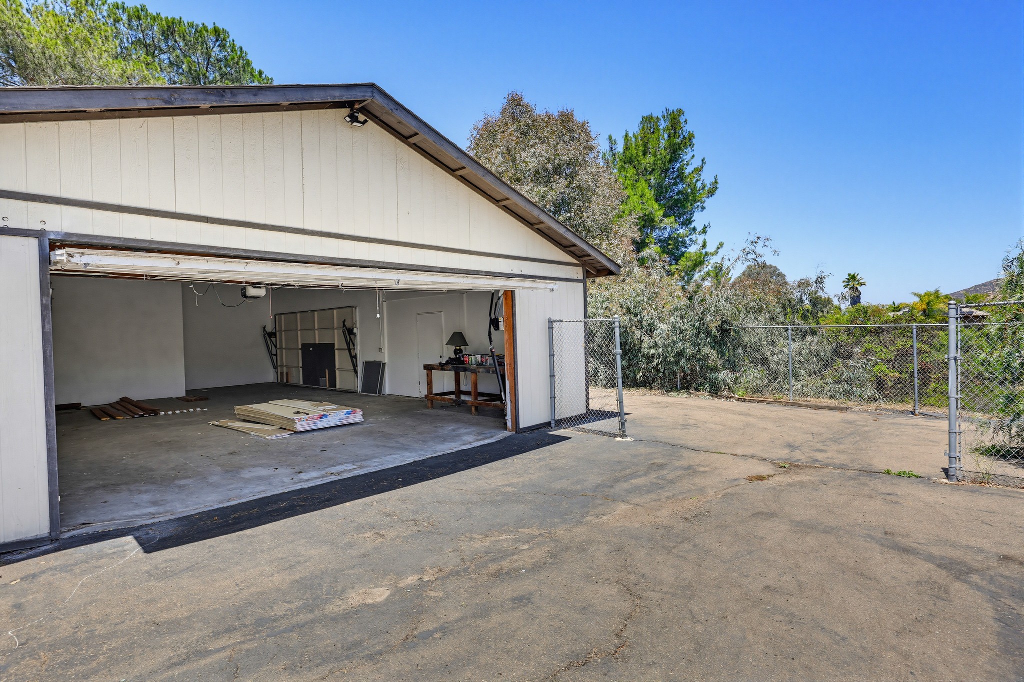 Virtual tour photo 73 of 90 for 160 Scottford Dr