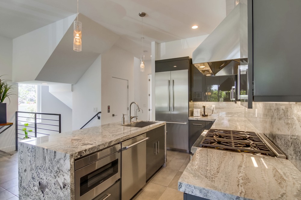 Virtual tour photo 8 of 24 for 160 W Robinson Ave