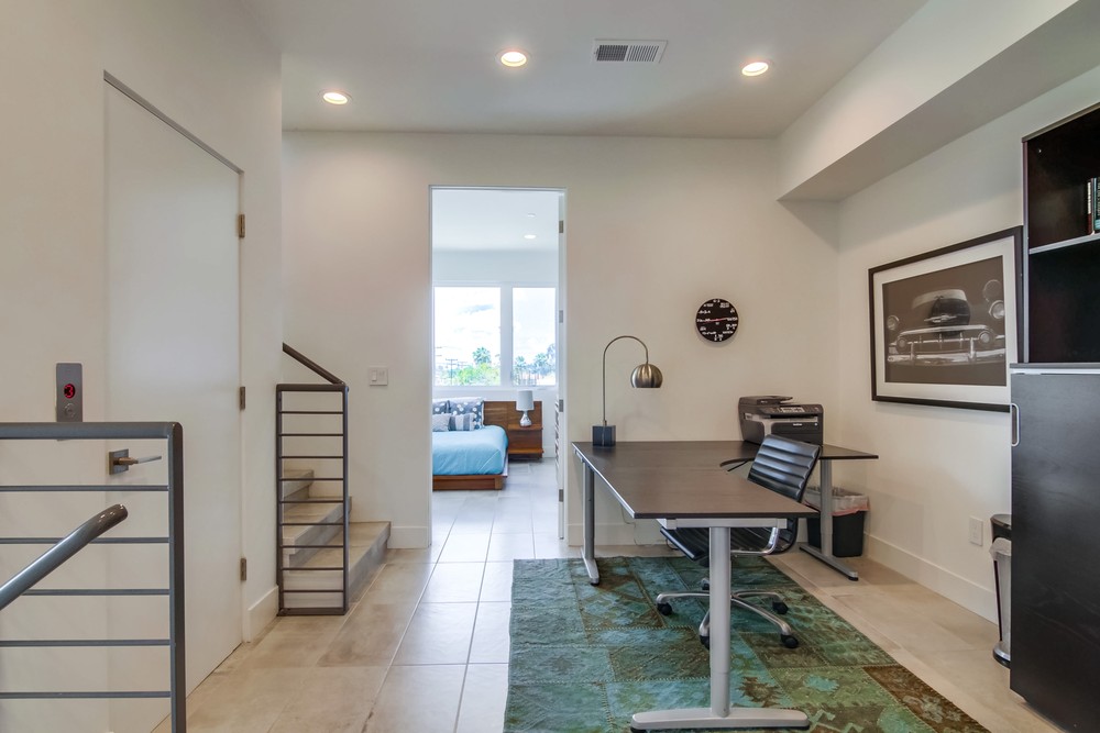 Virtual tour photo 15 of 24 for 160 W Robinson Ave