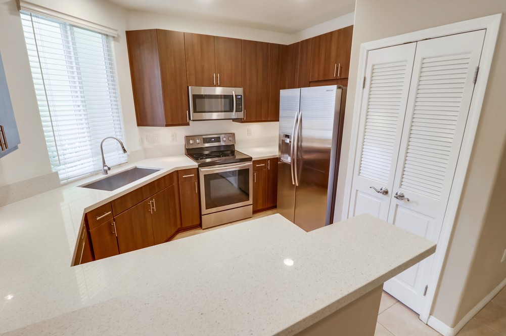 Virtual tour photo 18 of 40 for 1601 India St UNIT 118