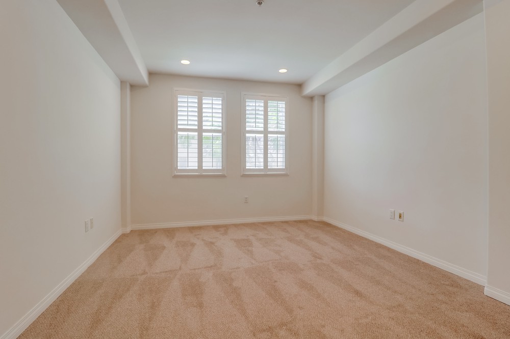 Virtual tour photo 24 of 40 for 1601 India St UNIT 118